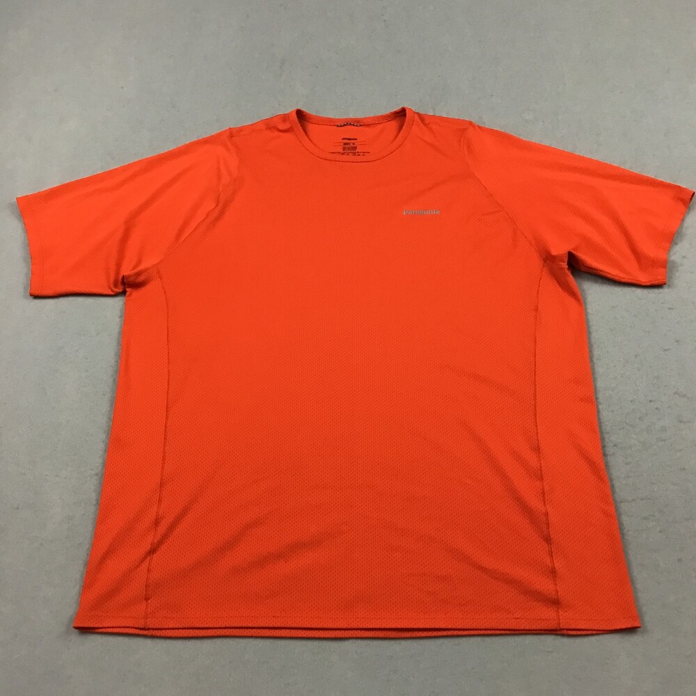 Patagonia Shirt Men XL Orange Short Sleeve Crewneck Pullover Outdoor Pocket